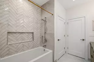 3428 N Kilbourn Ave, Chicago, IL 60641 - Photo 27