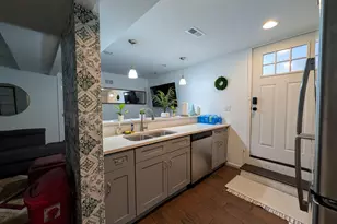 2324 W Monroe St, Chicago, IL 60612 - Photo 3
