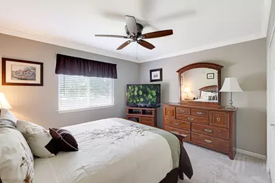 1080 Victoria Drive, Fox River Grove, IL 60021 - Photo 13
