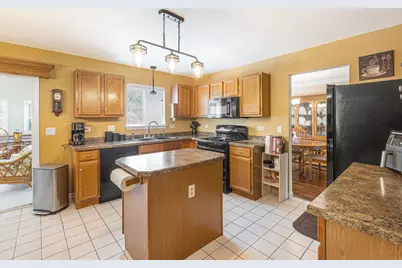 1080 Victoria Drive, Fox River Grove, IL 60021 - Photo 3