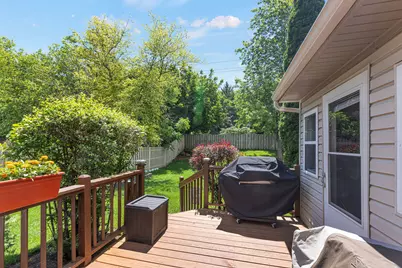 1080 Victoria Drive, Fox River Grove, IL 60021 - Photo 9