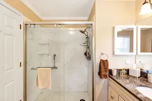 1080 Victoria Dr, Fox River Grove, IL 60021 - Photo 15