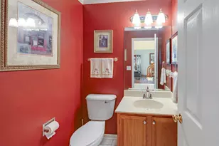1080 Victoria Dr, Fox River Grove, IL 60021 - Photo 7