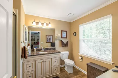 1080 Victoria Drive, Fox River Grove, IL 60021 - Photo 11