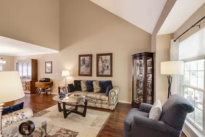 1080 Victoria Drive, Fox River Grove, IL 60021 - Photo 5