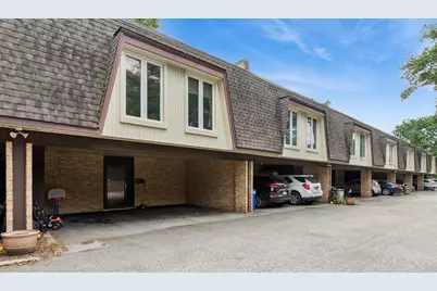 1835 Tanglewood Drive #G, Glenview, IL 60025 - Photo 1