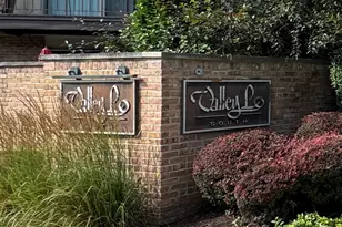 1835 Tanglewood Dr, Glenview, IL 60025 - Photo 21