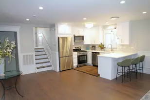 9042 S Emerald Ave, Chicago, IL 60620 - Photo 7