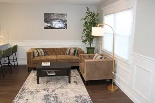 9042 S Emerald Ave, Chicago, IL 60620 - Photo 11