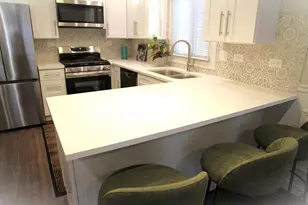 9042 S Emerald Ave, Chicago, IL 60620 - Photo 13