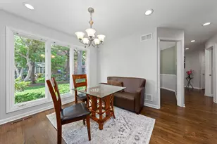 1138 Lynette Dr, Lake Forest, IL 60045 - Photo 21