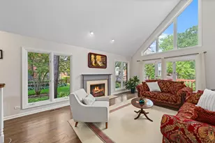 1138 Lynette Dr, Lake Forest, IL 60045 - Photo 9