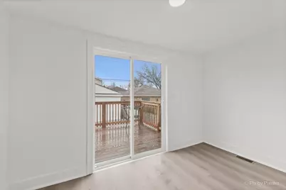 5252 N Mulligan Avenue, Chicago, IL 60630 - Photo 35