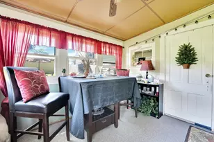 319 N Lord Ave, Carpentersville, IL 60110 - Photo 25
