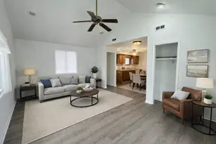 37706 N Nippersink Pl, Spring Grove, IL 60081 - Photo 3