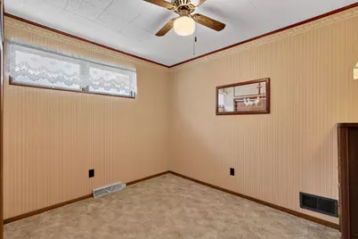 212 Sherman Street, Streator, IL 61364 - Photo 17