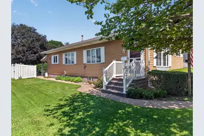 212 Sherman Street, Streator, IL 61364 - Photo 1