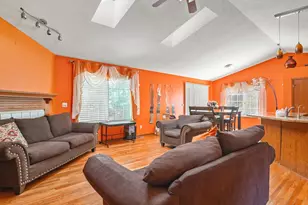 212 Rochester Rd, Poplar Grove, IL 61065 - Photo 7