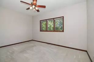26502 S Winfield Rd, Monee, IL 60449 - Photo 17
