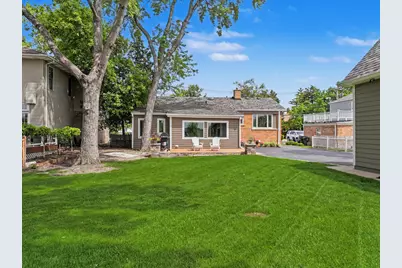 2531 Glenview Road, Glenview, IL 60025 - Photo 21