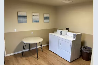 437 E Marion Street #2E, Princeton, IL 61356 - Photo 13