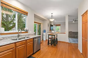 10338 Ashley St, Huntley, IL 60142 - Photo 7