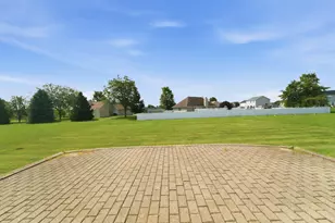 526 Gipp Dr, Manteno, IL 60950 - Photo 25