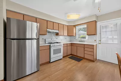 23 W Prairie Avenue, Lombard, IL 60148 - Photo 7