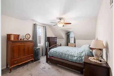 5038 N Nagle Avenue, Chicago, IL 60630 - Photo 15