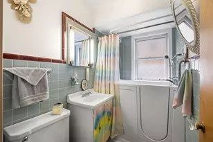 5038 N Nagle Ave, Chicago, IL 60630 - Photo 13