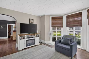 702 Pearl St, Ottawa, IL 61350 - Photo 9