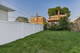 10718 S Trumbull Ave, Chicago, IL 60655 - Photo 27