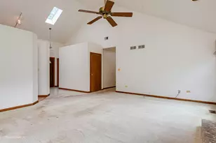 1911 Chestnut Hill Rd, Plainfield, IL 60586 - Photo 13