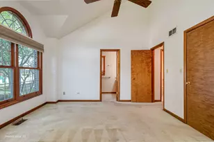 1911 Chestnut Hill Rd, Plainfield, IL 60586 - Photo 25