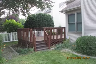 1911 Chestnut Hill Rd, Plainfield, IL 60586 - Photo 7