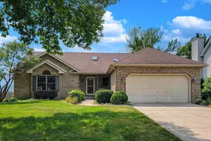 1911 Chestnut Hill Rd, Plainfield, IL 60586 - Photo 3