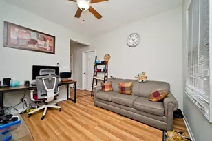 1431 W Flournoy St, Chicago, IL 60607 - Photo 3