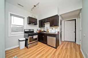 1431 W Flournoy St, Chicago, IL 60607 - Photo 5