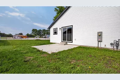 902 W South Street, Lexington, IL 61753 - Photo 35