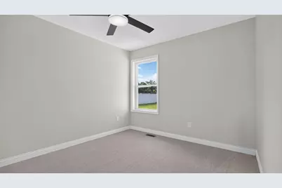 902 W South Street, Lexington, IL 61753 - Photo 19