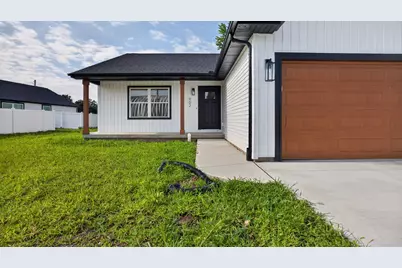 902 W South Street, Lexington, IL 61753 - Photo 1