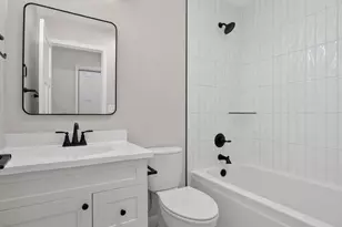 902 W South St, Lexington, IL 61753 - Photo 25