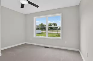 902 W South St, Lexington, IL 61753 - Photo 23