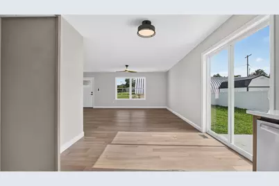 902 W South Street, Lexington, IL 61753 - Photo 15