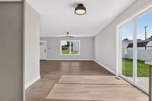 902 W South St, Lexington, IL 61753 - Photo 15