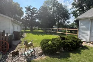 2871 N US Hwy 45 52, Clifton, IL 60927 - Photo 7