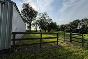 2871 N US Hwy 45 52, Clifton, IL 60927 - Photo 33