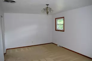 301 E Ririe Pl, Flanagan, IL 61740 - Photo 7