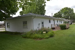 301 E Ririe Pl, Flanagan, IL 61740 - Photo 25