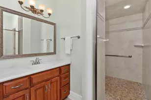715 Marston Ave, Glen Ellyn, IL 60137 - Photo 27